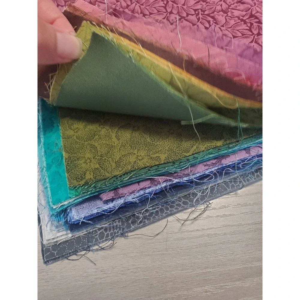 107 Pcs 10 x 10 Inches Cotton Fabric Squares Patchwork Precut Quilting Fabric